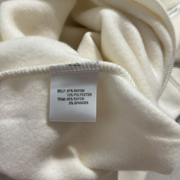 JANE + DELANCEY M Ivory Red WE Matched Pullover Crew Fleece Interior Sweatshirt - Picture 8 of 9